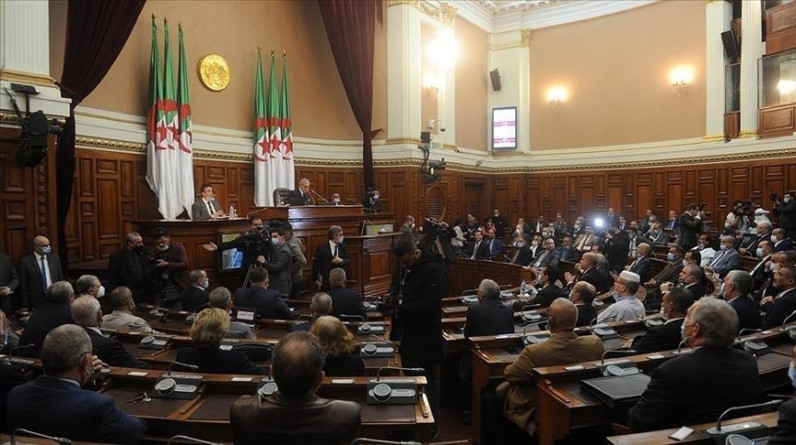 الجزائر تنسحب من رئاسة لجنة بالبرلمان الدولي بسبب "عضوية إسرائيل"